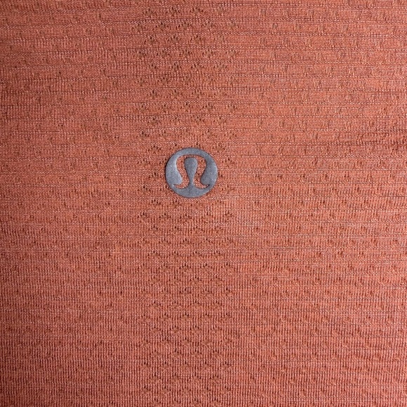 Lululemon Swiftly Tech 2.0 Long Sleeve: Size 4 - Picture 3 of 5